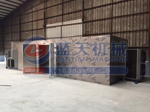 云南空氣能熱泵烘干機(jī)安裝現(xiàn)場