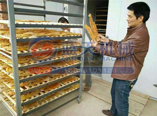 江西竹筍烘干機(jī)用戶現(xiàn)場(chǎng)